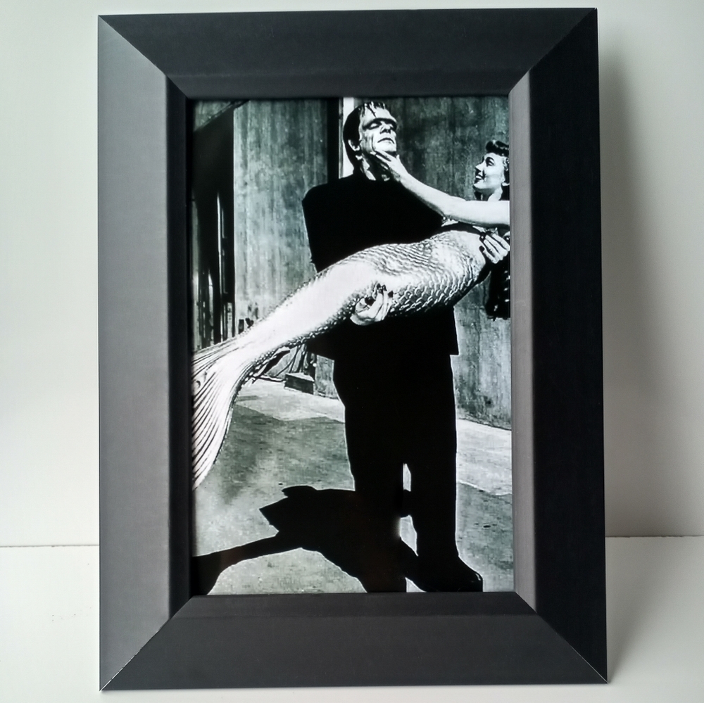 Frankenstein Mermaid Monster universal beautiful woman Fun funny retro frame pho - Picture 5 of 9